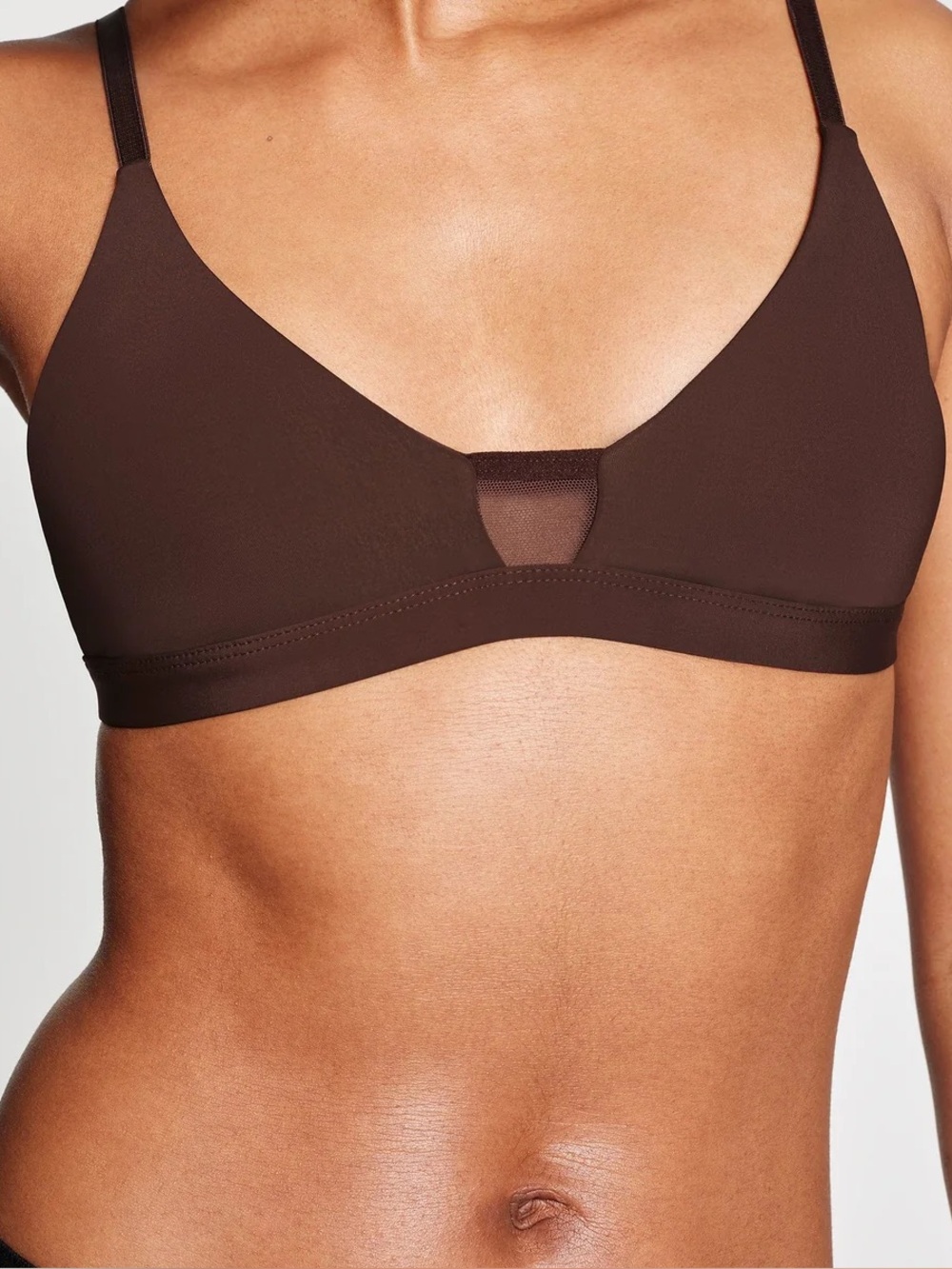 Lot of 2 Pepper Limitless Wire-free Bras